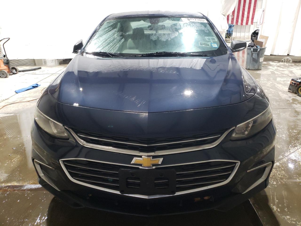 2017 Chevrolet Malibu - Image 5