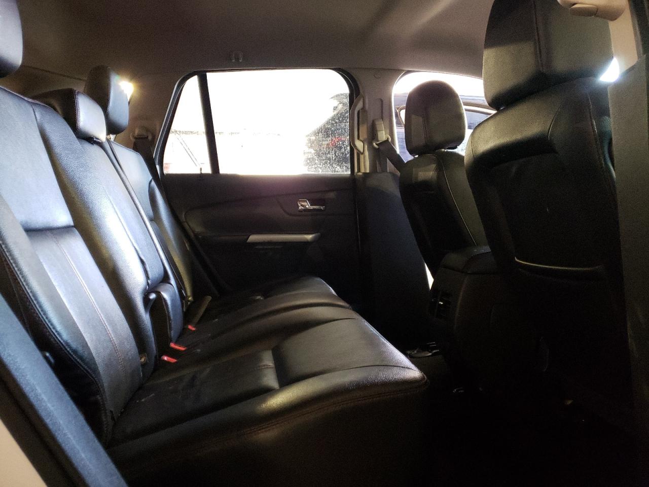 2014 Ford Edge - Image 11