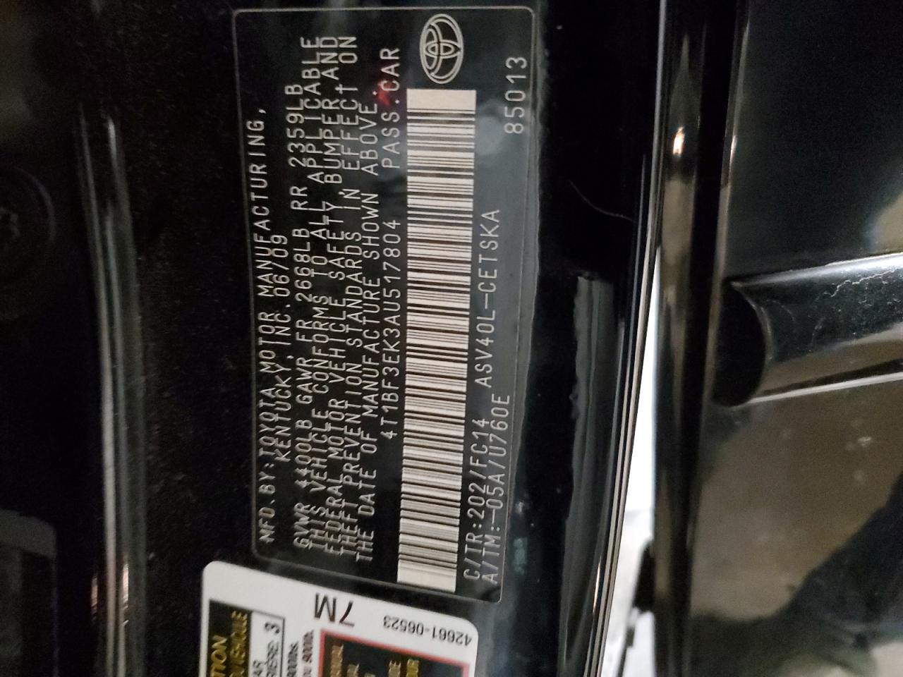 2010 Toyota Camry - Image 13