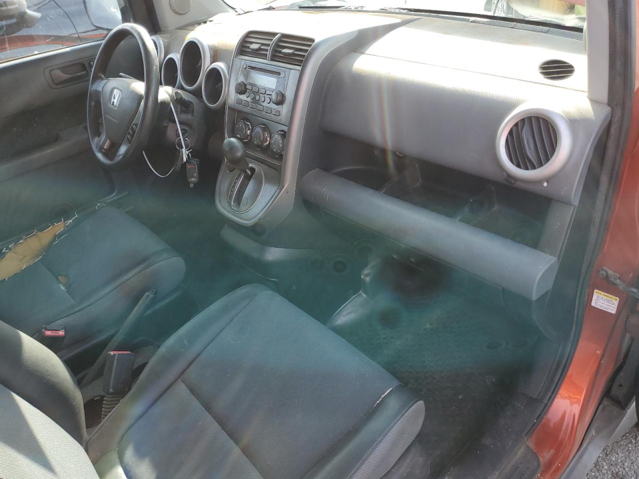 2004 Honda Element - Image 8