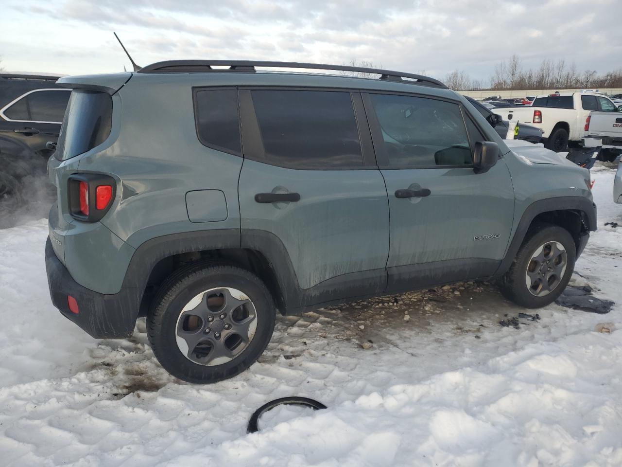 2017 Jeep Renegade - Image 3