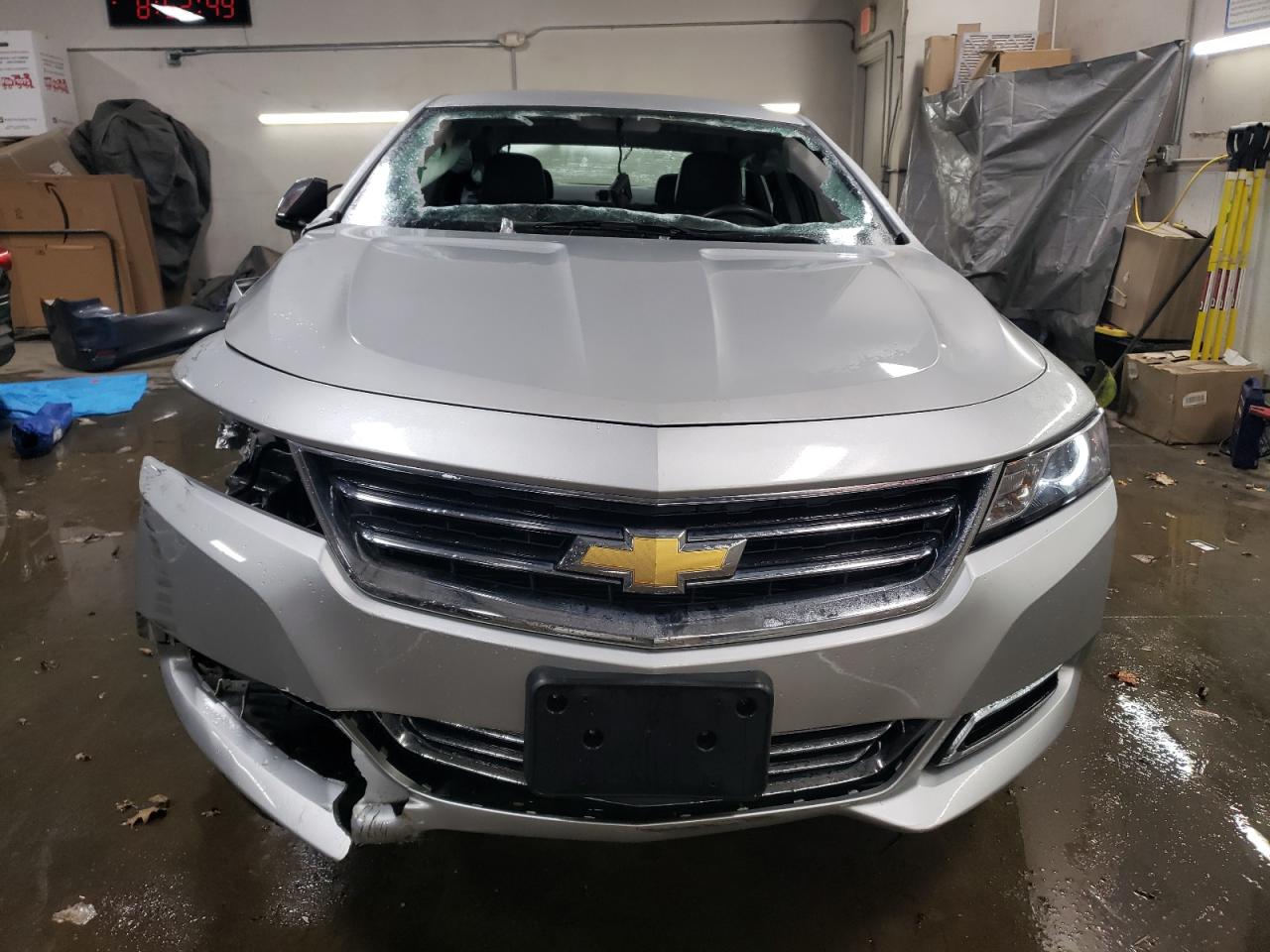 2016 Chevrolet Impala - Image 5