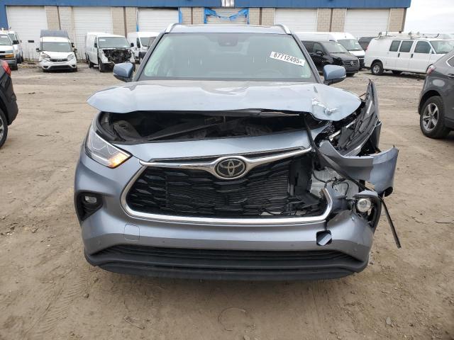  TOYOTA HIGHLANDER 2021 Серебристый