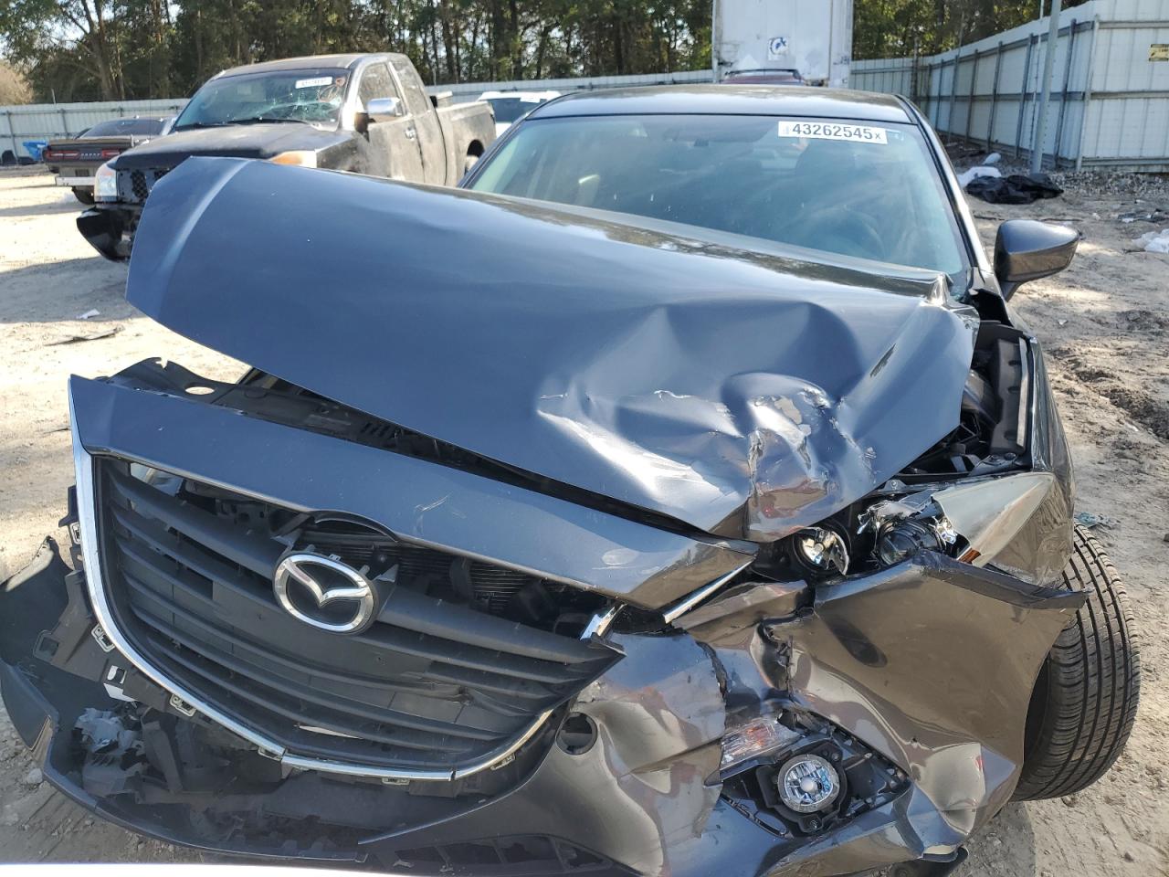 2016 Mazda 3 - Image 5