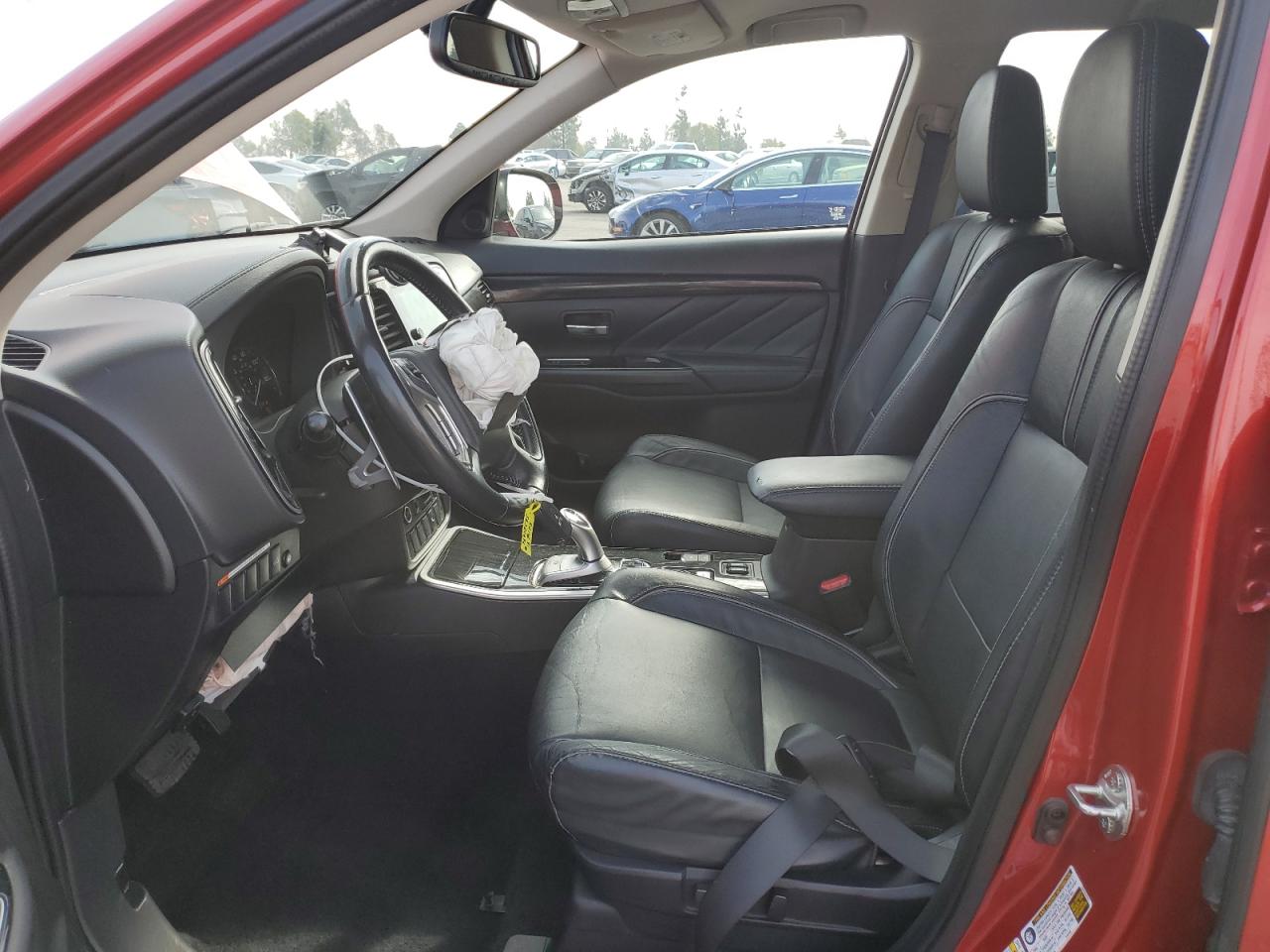 2018 Mitsubishi Outlander - Image 7