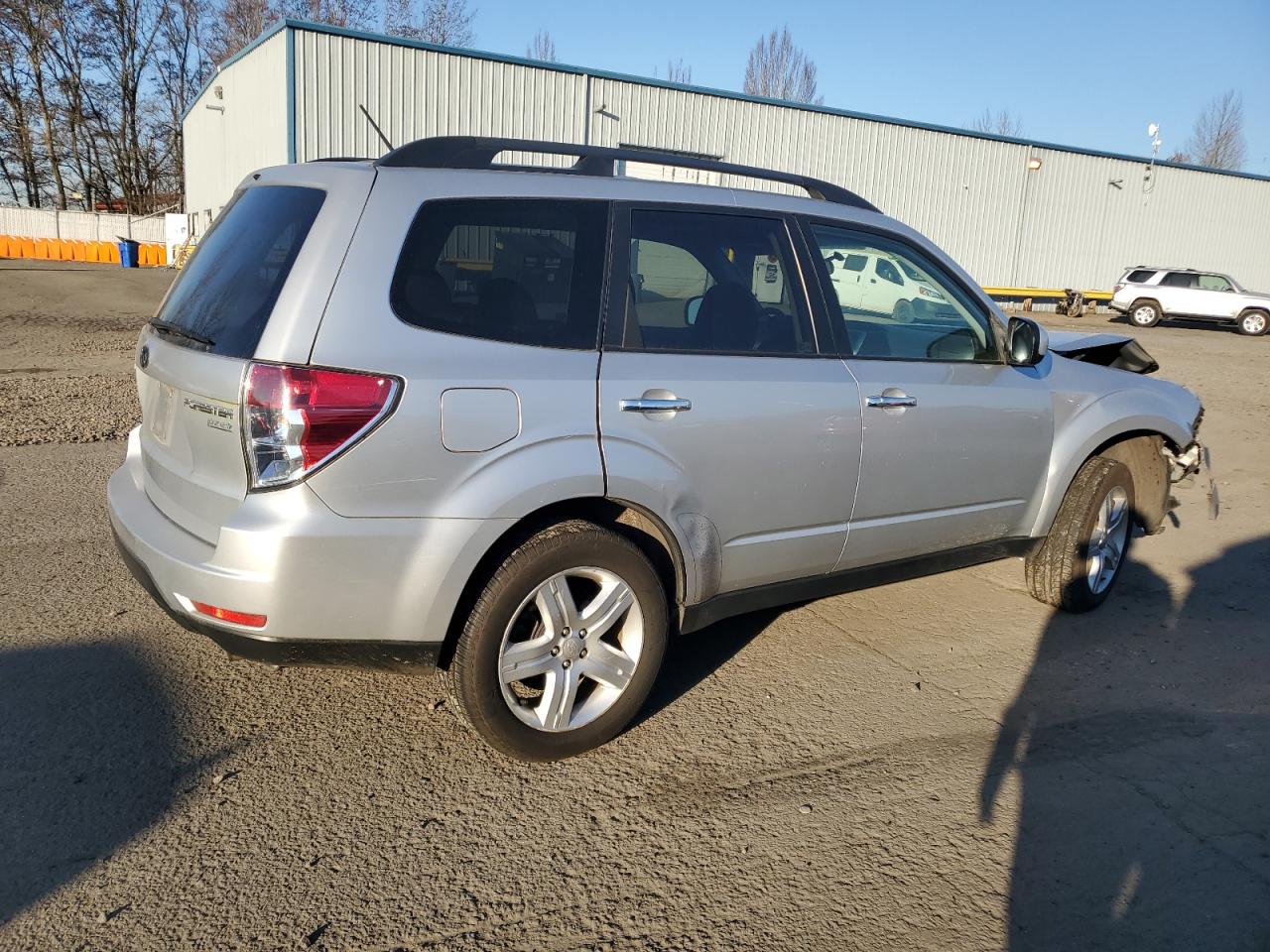 2010 Subaru Forester - Image 3