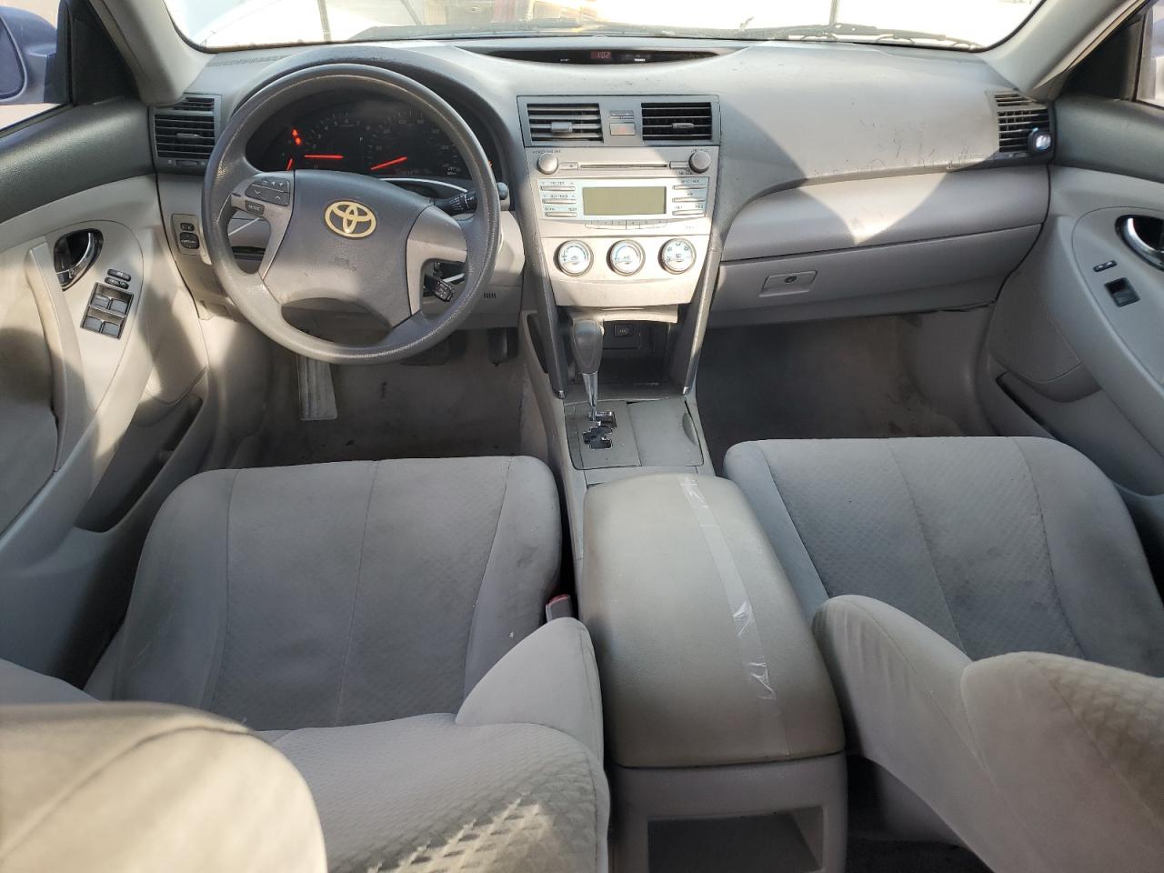 2009 Toyota Camry - Image 8