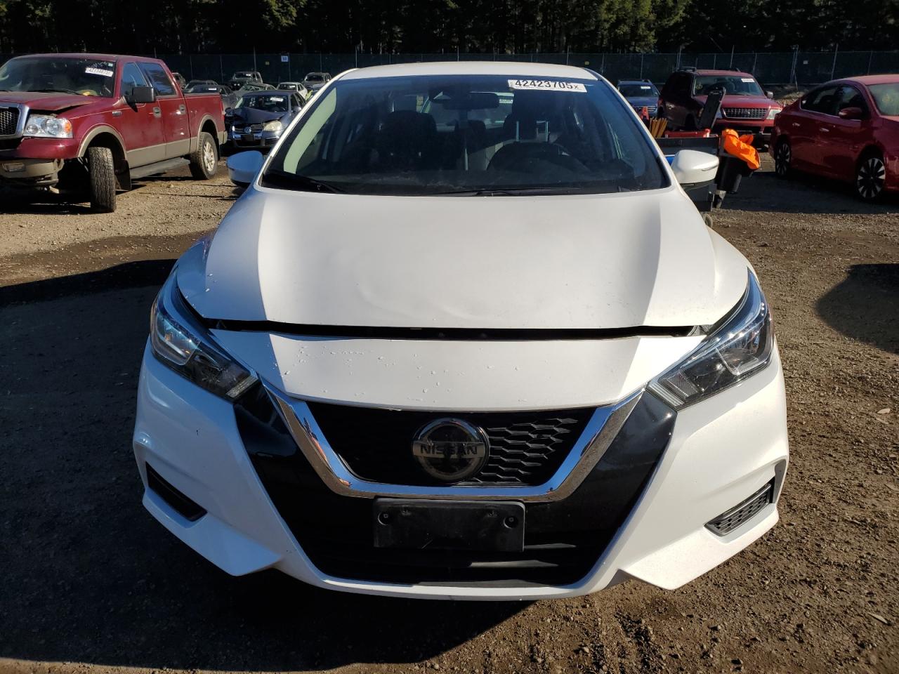 2020 Nissan Versa - Image 5
