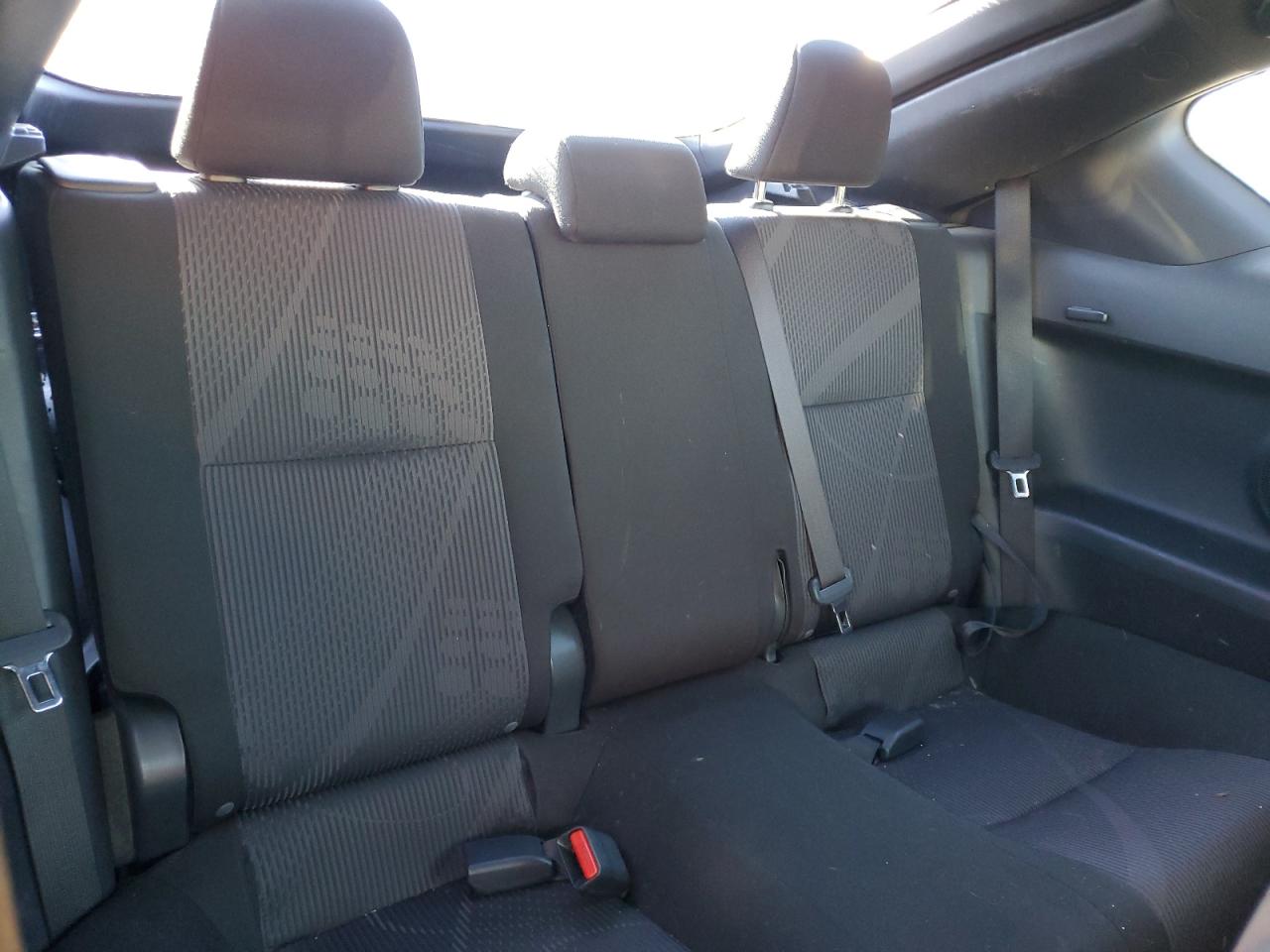 2011 Toyota tC - Image 11