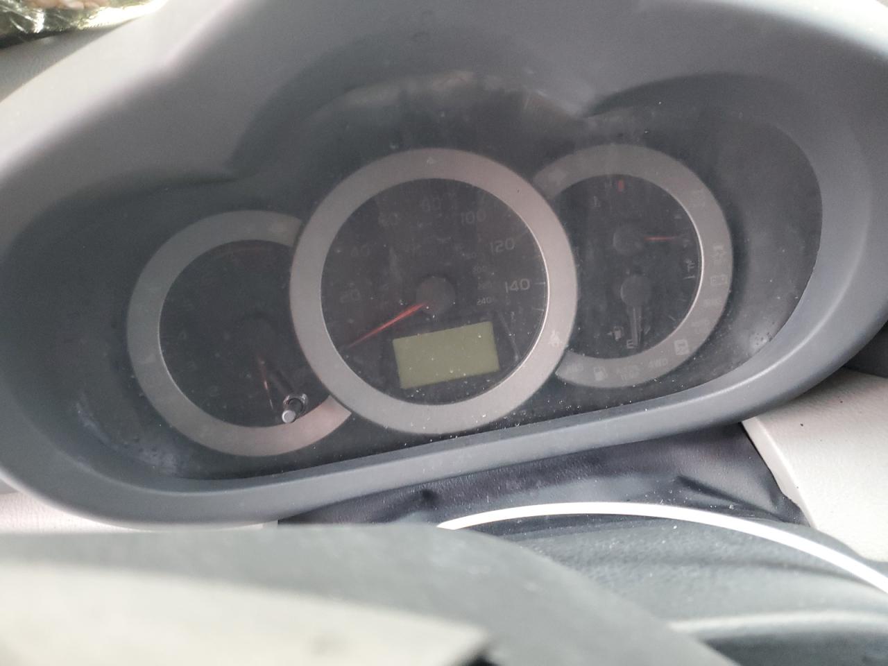 2012 Toyota RAV 4 - Image 9