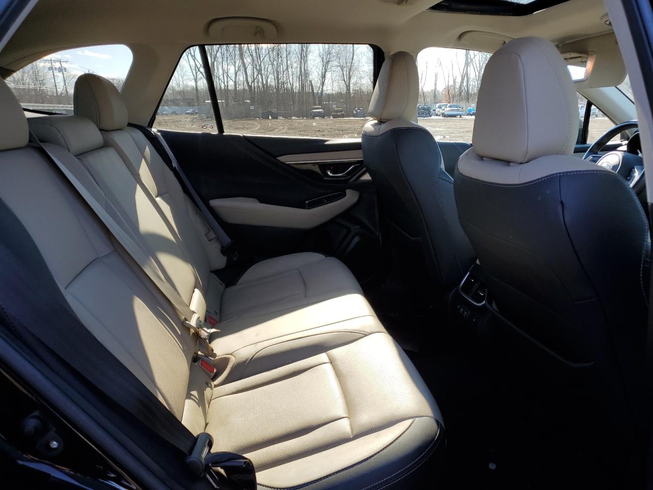 2021 Subaru Outback - Image 11