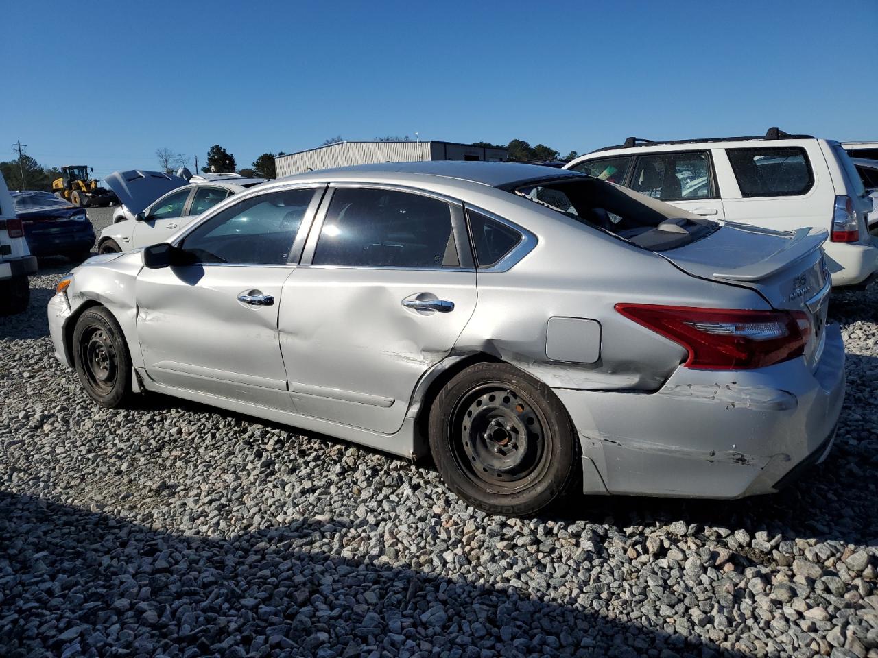 2018 Nissan Altima - Image 2