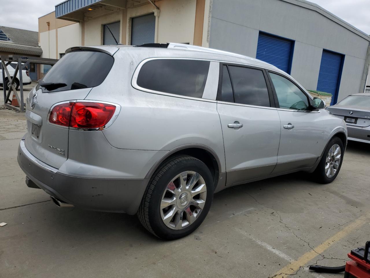 2010 Buick Enclave - Image 3