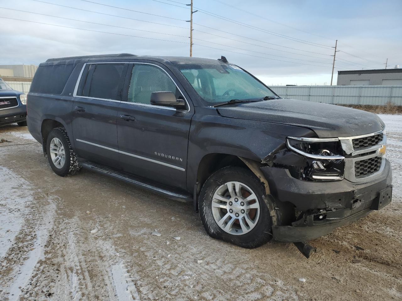 2018 Chevrolet Suburban - Image 4