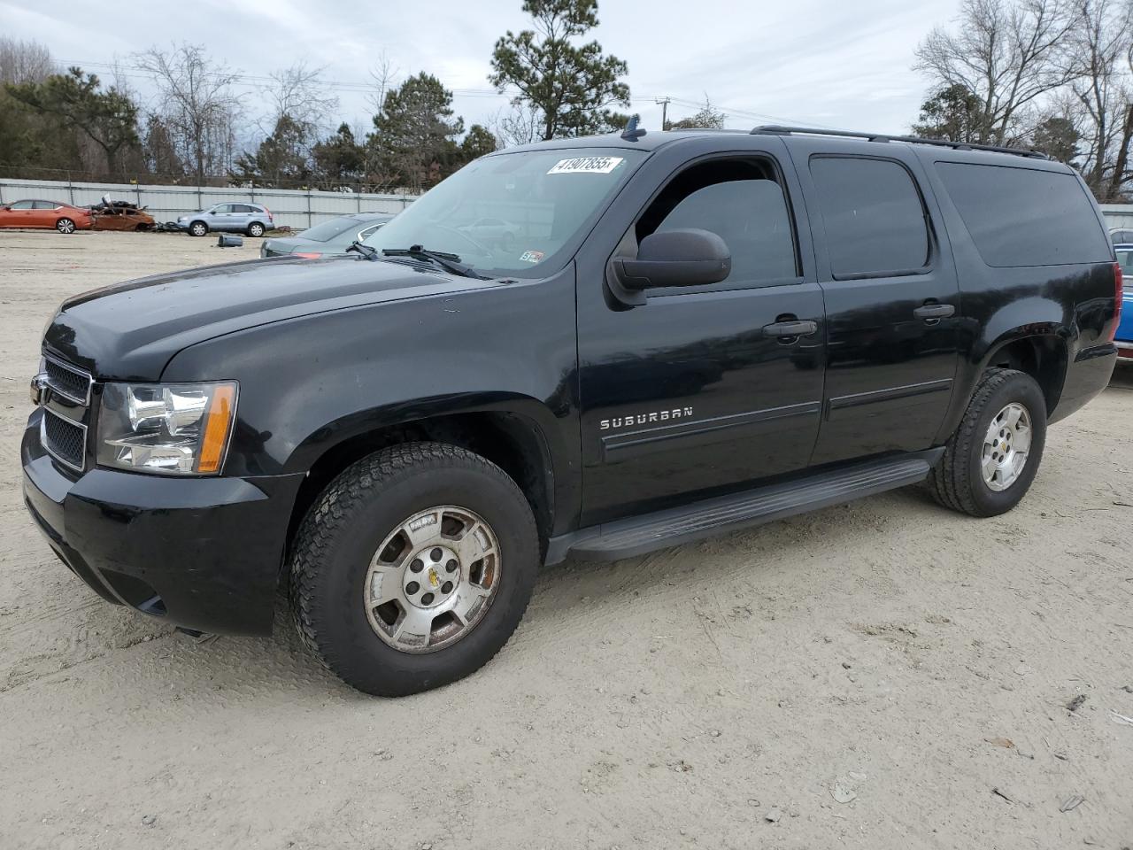 2010 Chevrolet Suburban - Image 1
