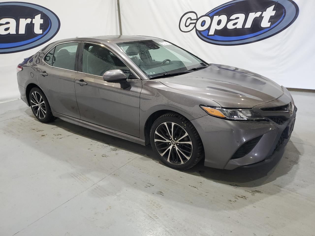 2020 Toyota Camry - Image 4