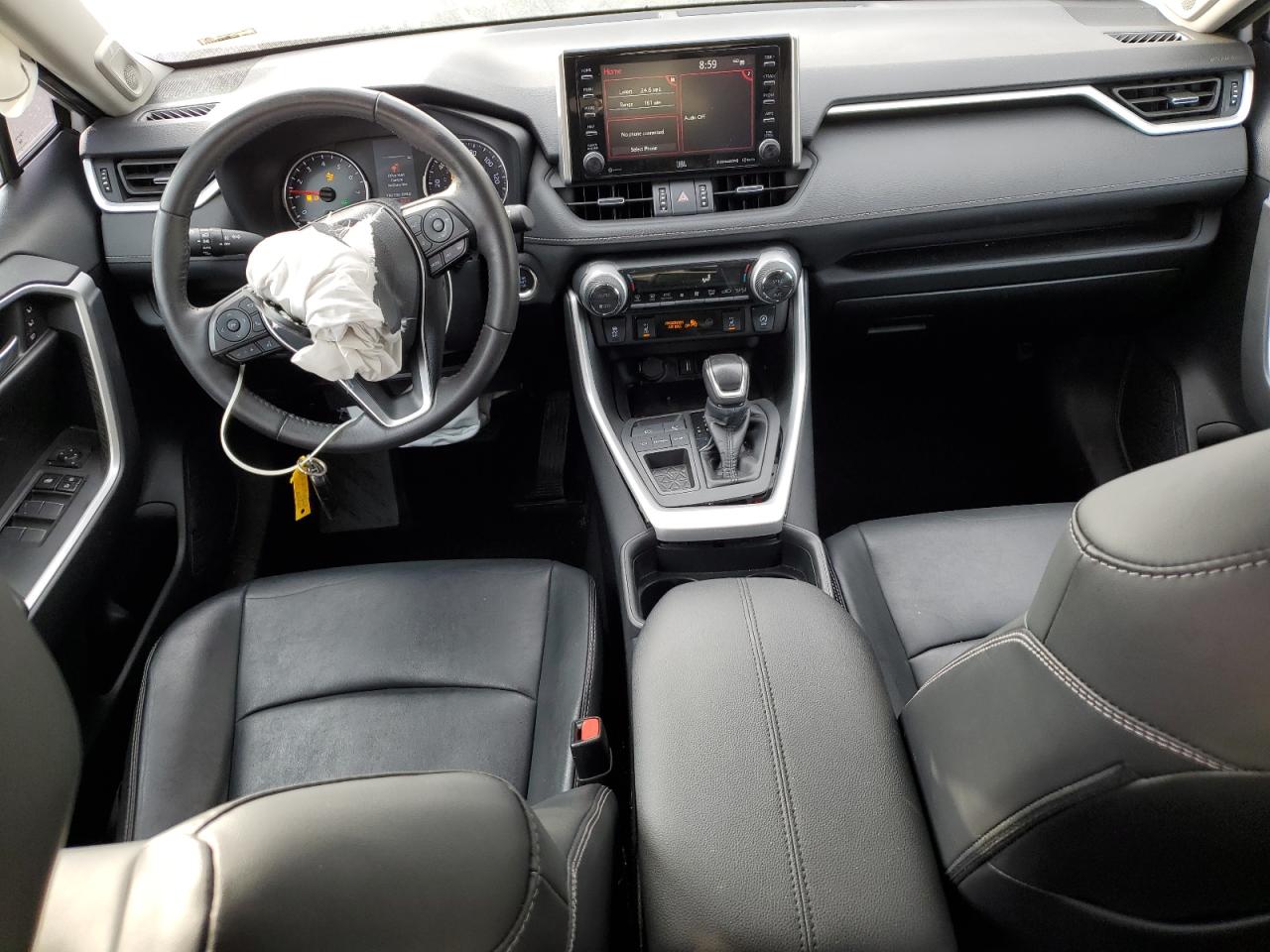 2021 Toyota RAV 4 - Image 8
