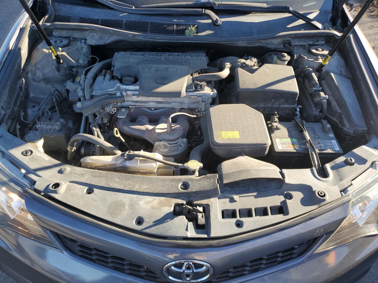 2012 Toyota Camry - Image 11
