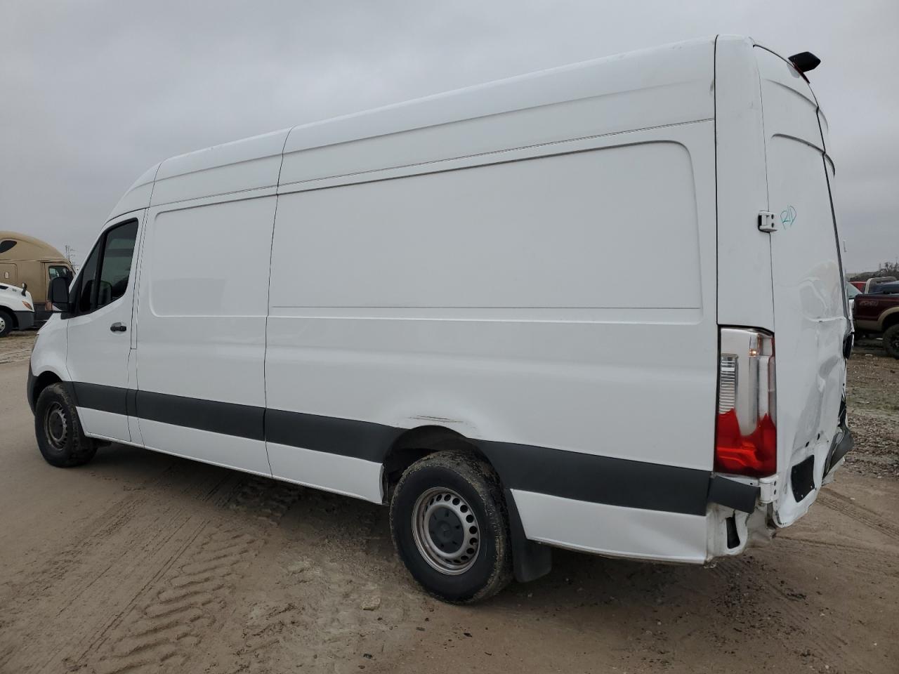 2023 Mercedes-Benz Sprinter - Image 2