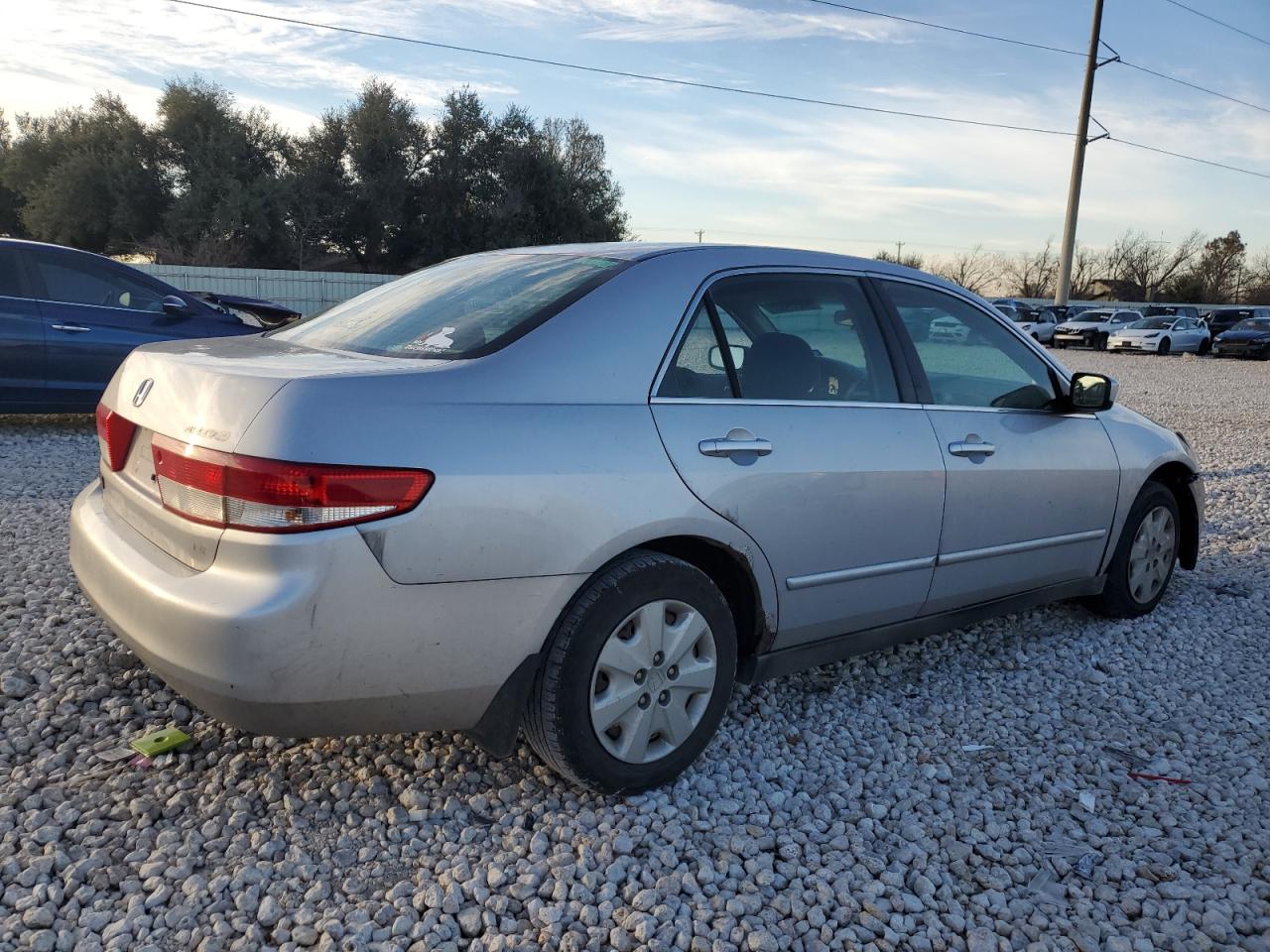 2004 Honda Accord - Image 3