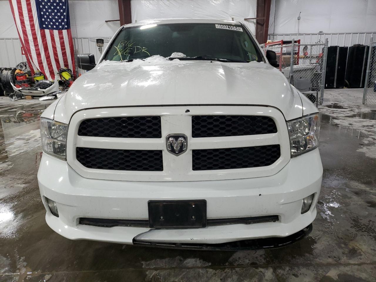 VIN 1C6RR7FT5FS690694 2015 RAM 1500 no.5