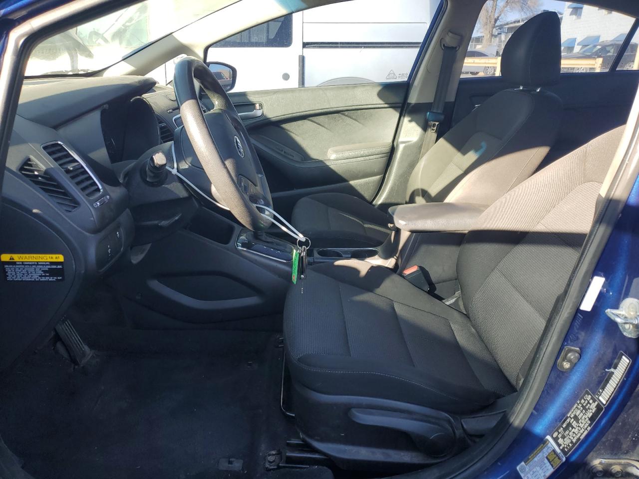 2017 Kia Forte - Image 7