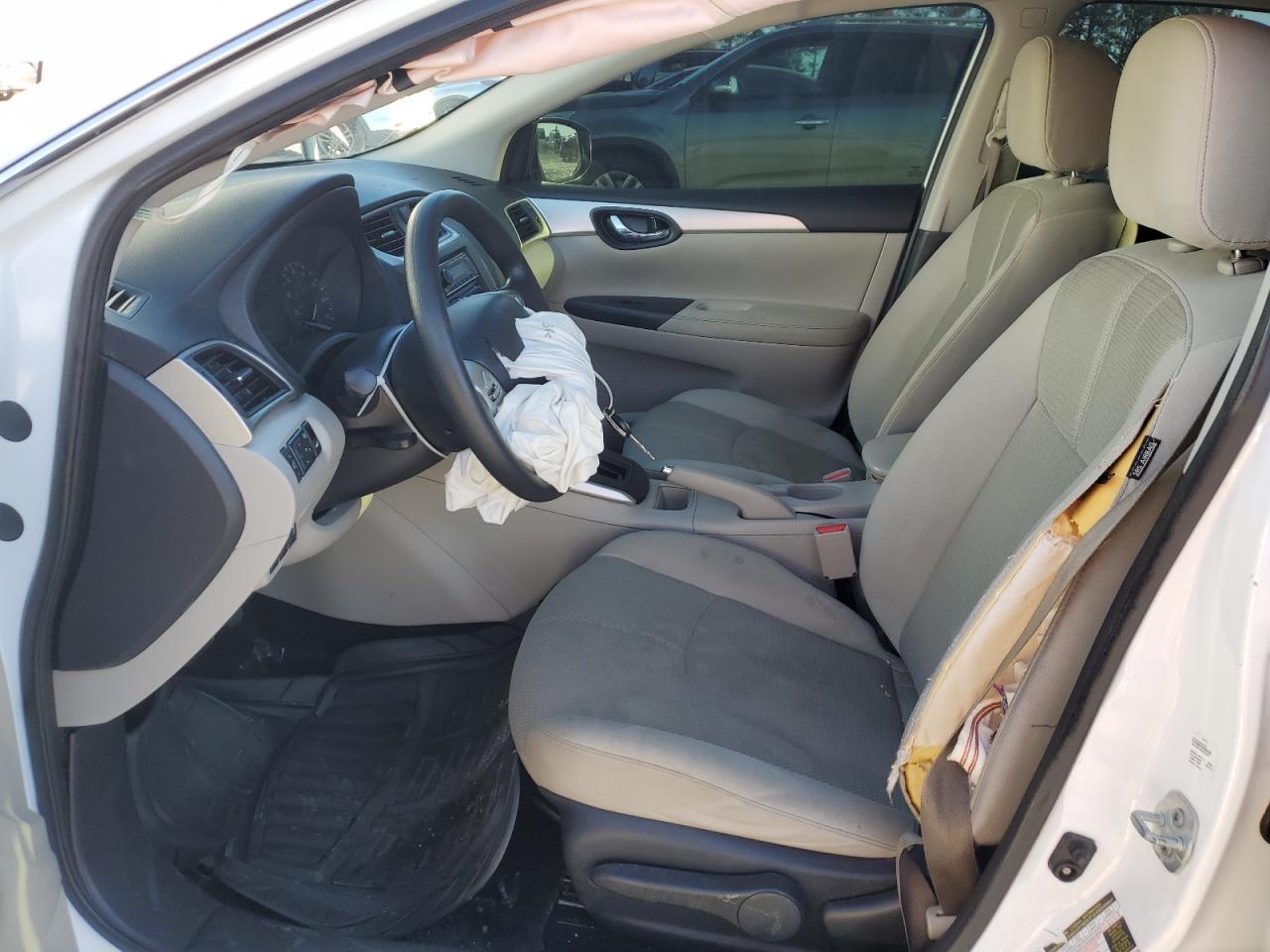 2017 Nissan Sentra - Image 7