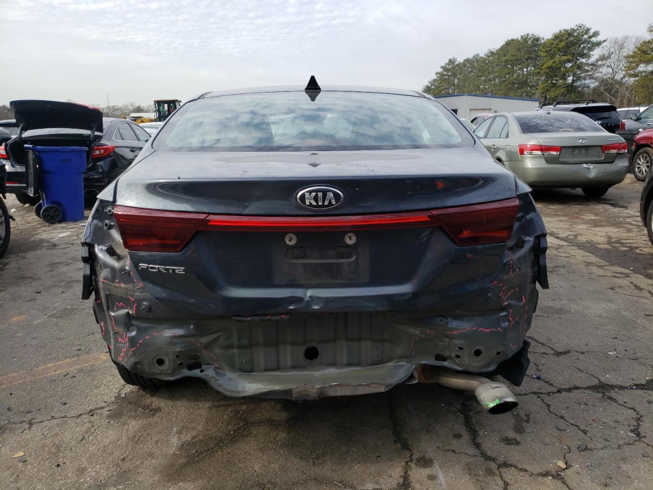 2019 Kia Forte - Image 6