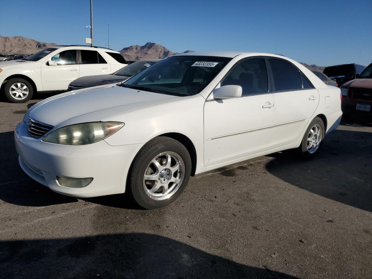 2005 Toyota Camry - Image 1