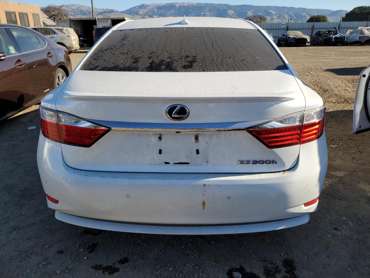 2014 Lexus ES - Image 6