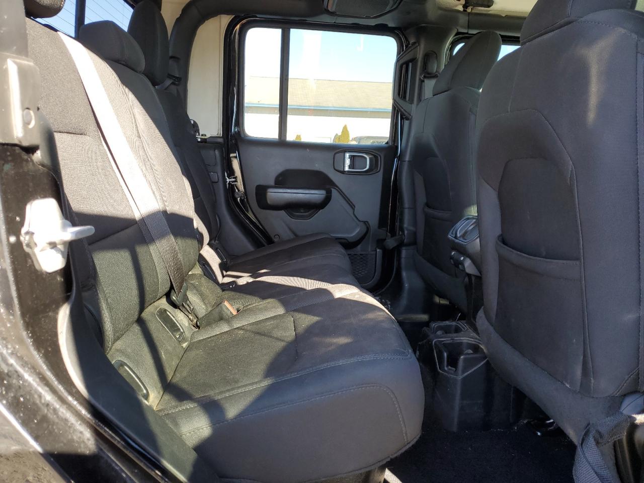 2020 Jeep Gladiator - Image 10