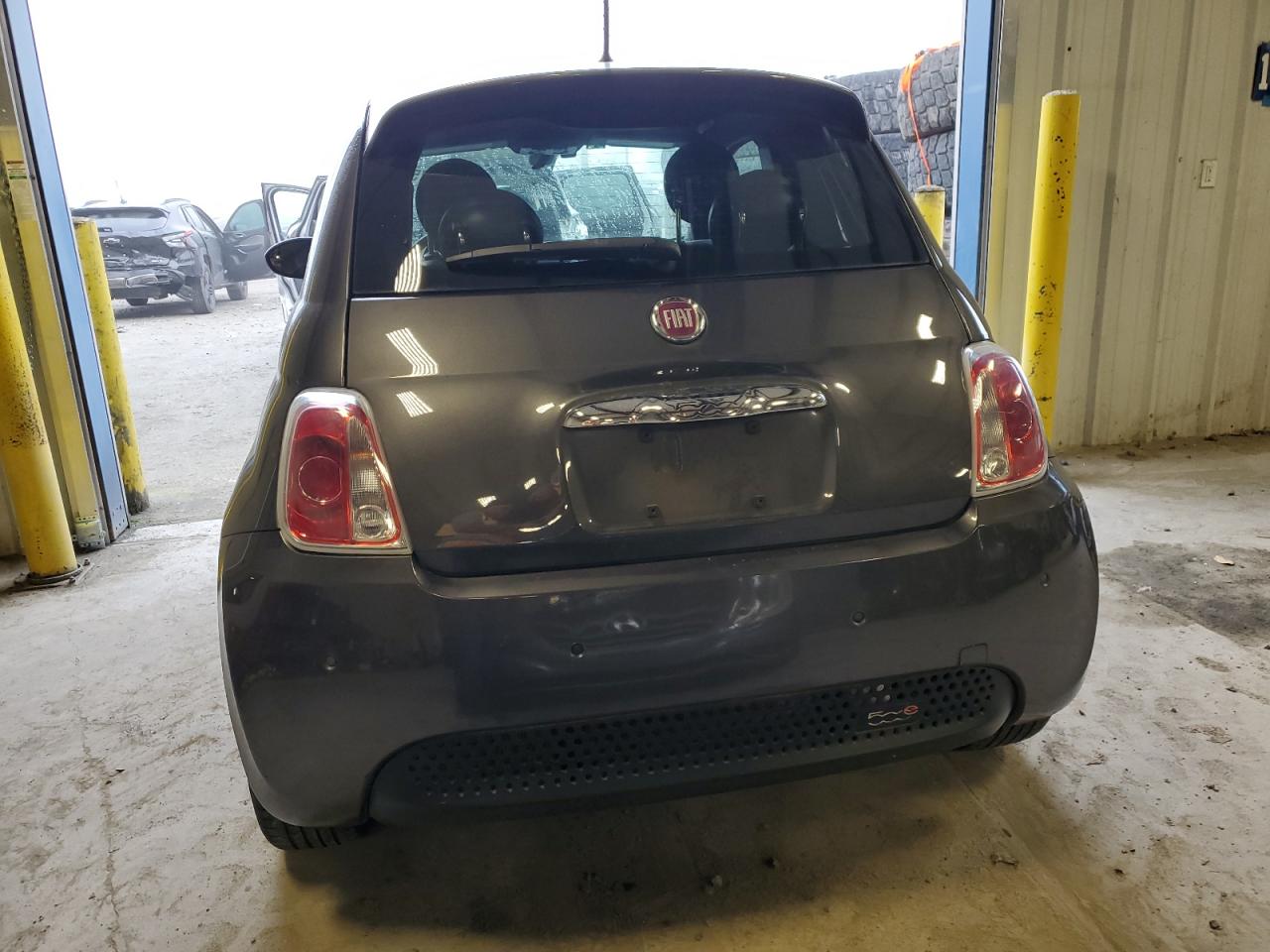 VIN 3C3CFFGE6FT681555 2015 FIAT 500 no.6