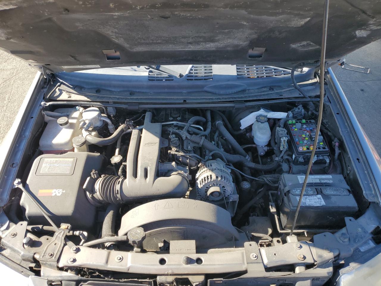2006 GMC Envoy - Image 11