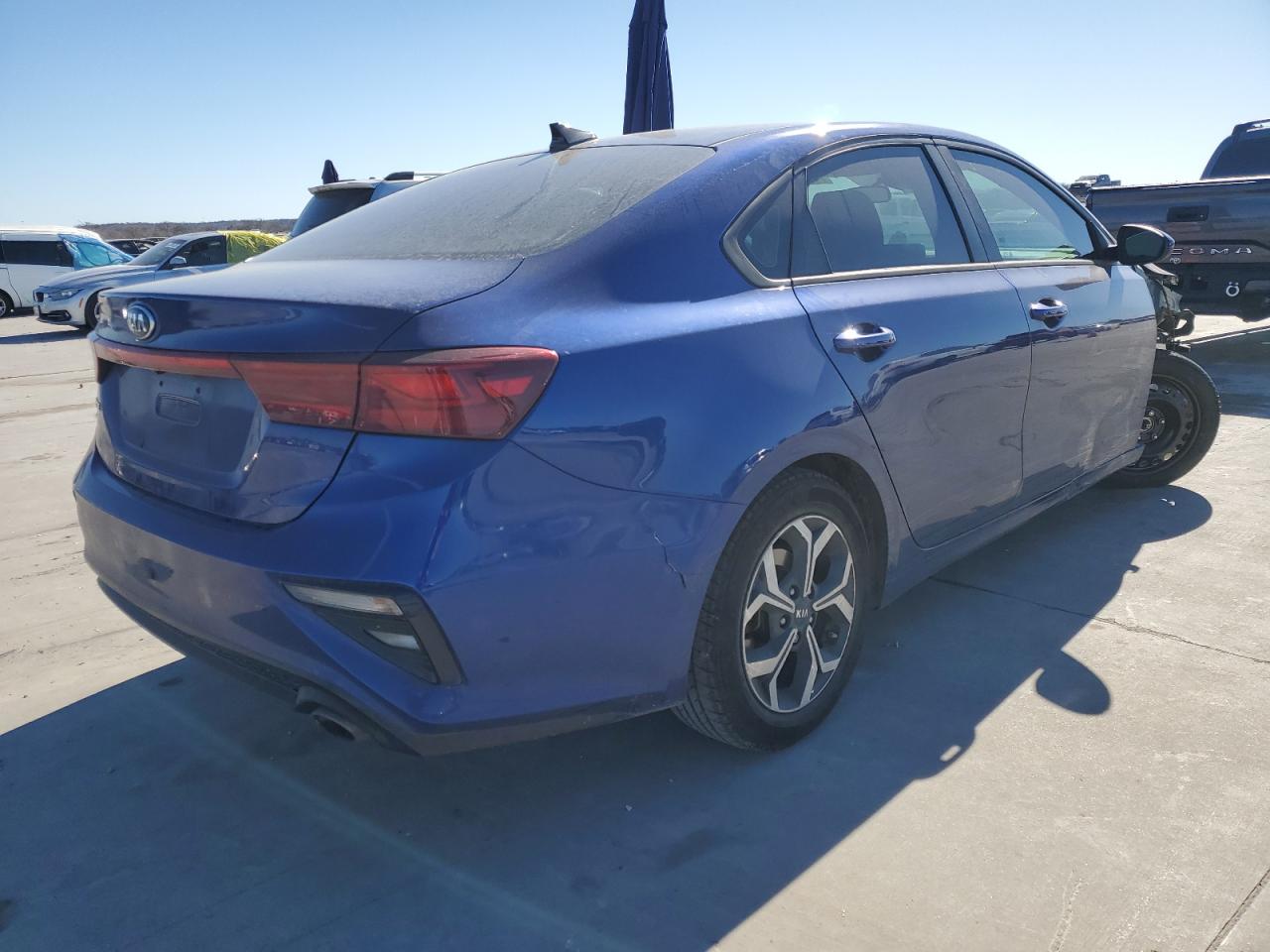 2019 Kia Forte - Image 3