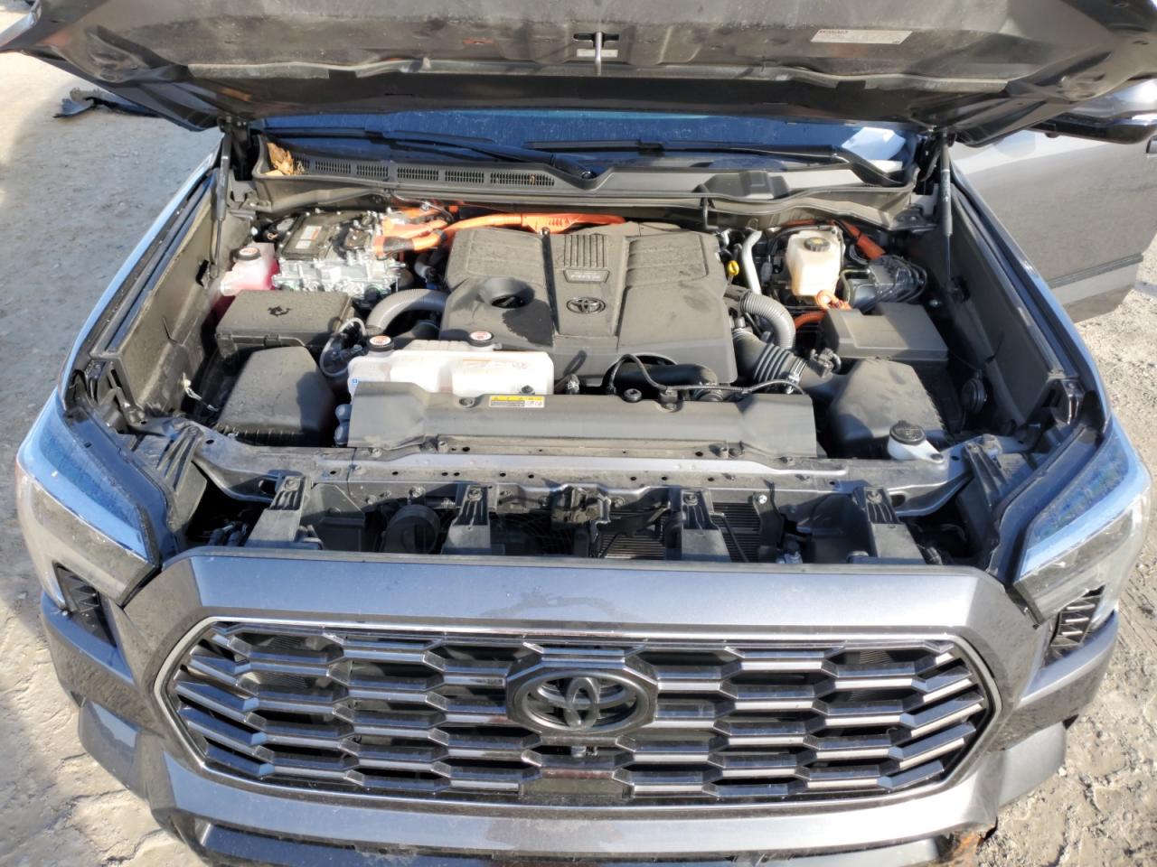 2024 Toyota Sequoia - Image 12
