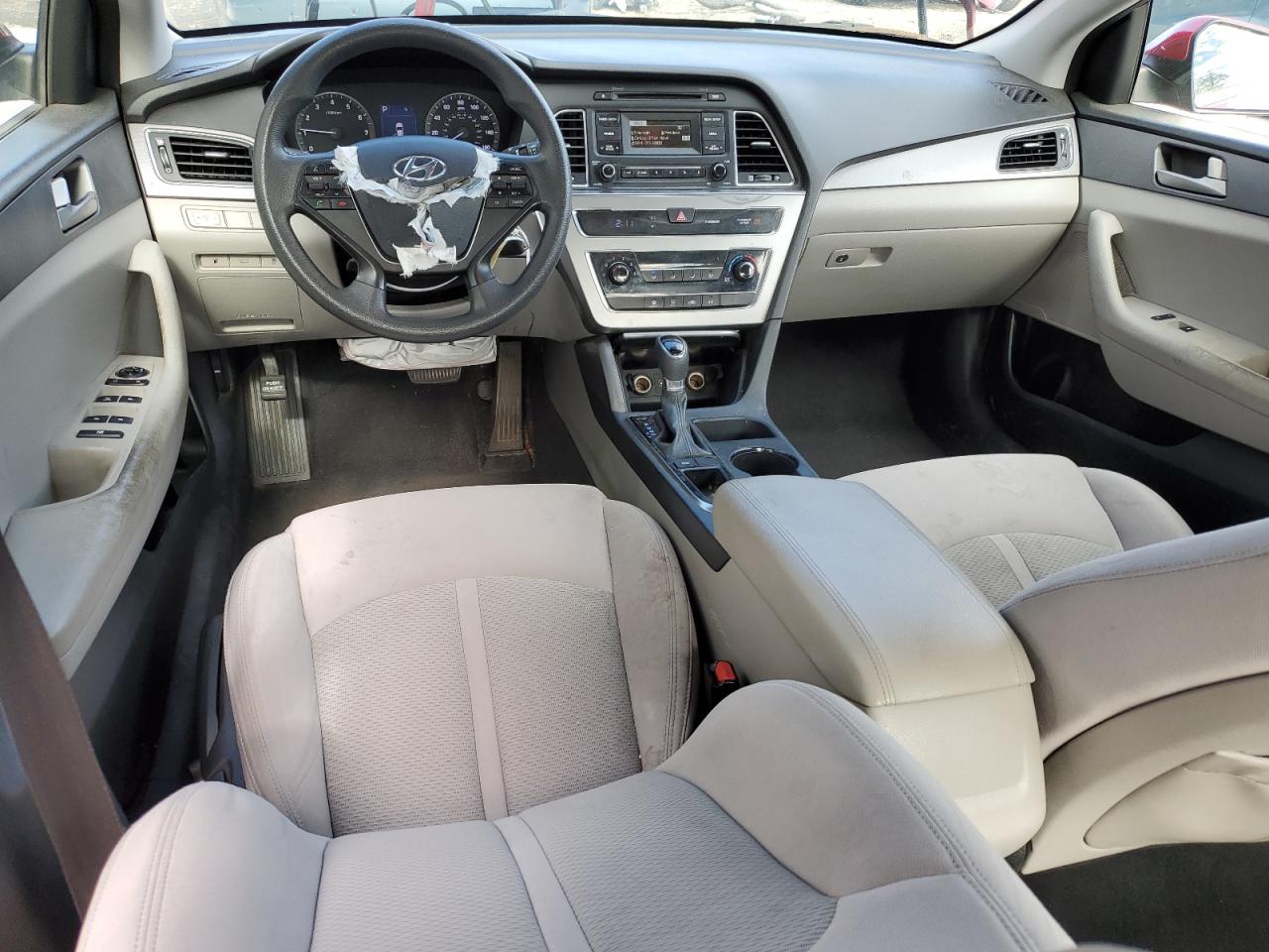 2017 Hyundai Sonata - Image 8
