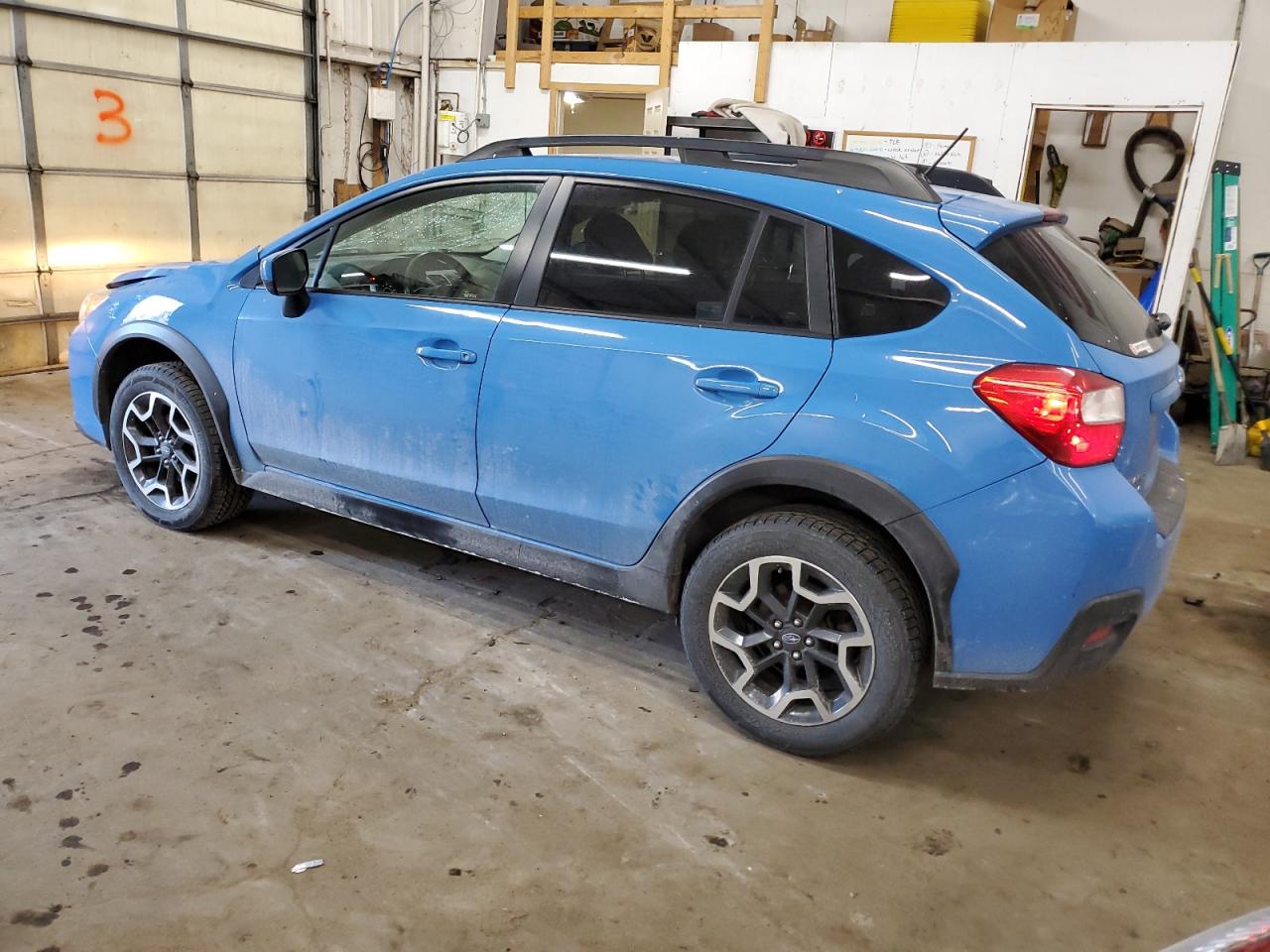 2016 Subaru XV - Image 2