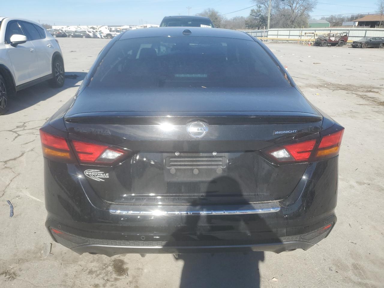 2022 Nissan Altima - Image 6