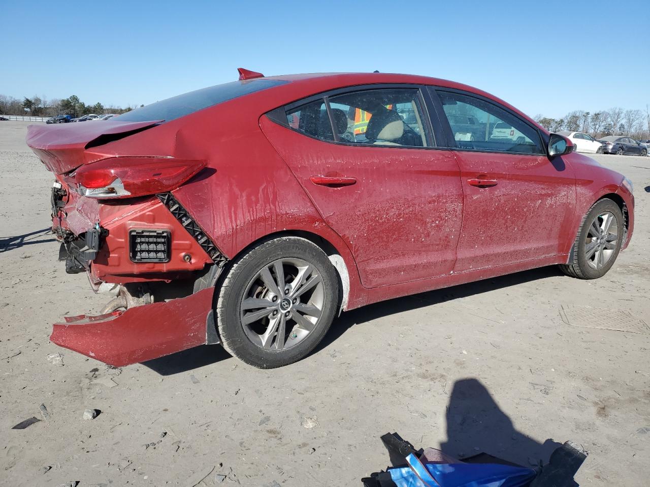 2018 Hyundai Elantra - Image 3
