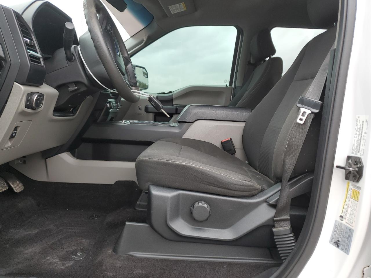 2017 Ford F-150 - Image 7