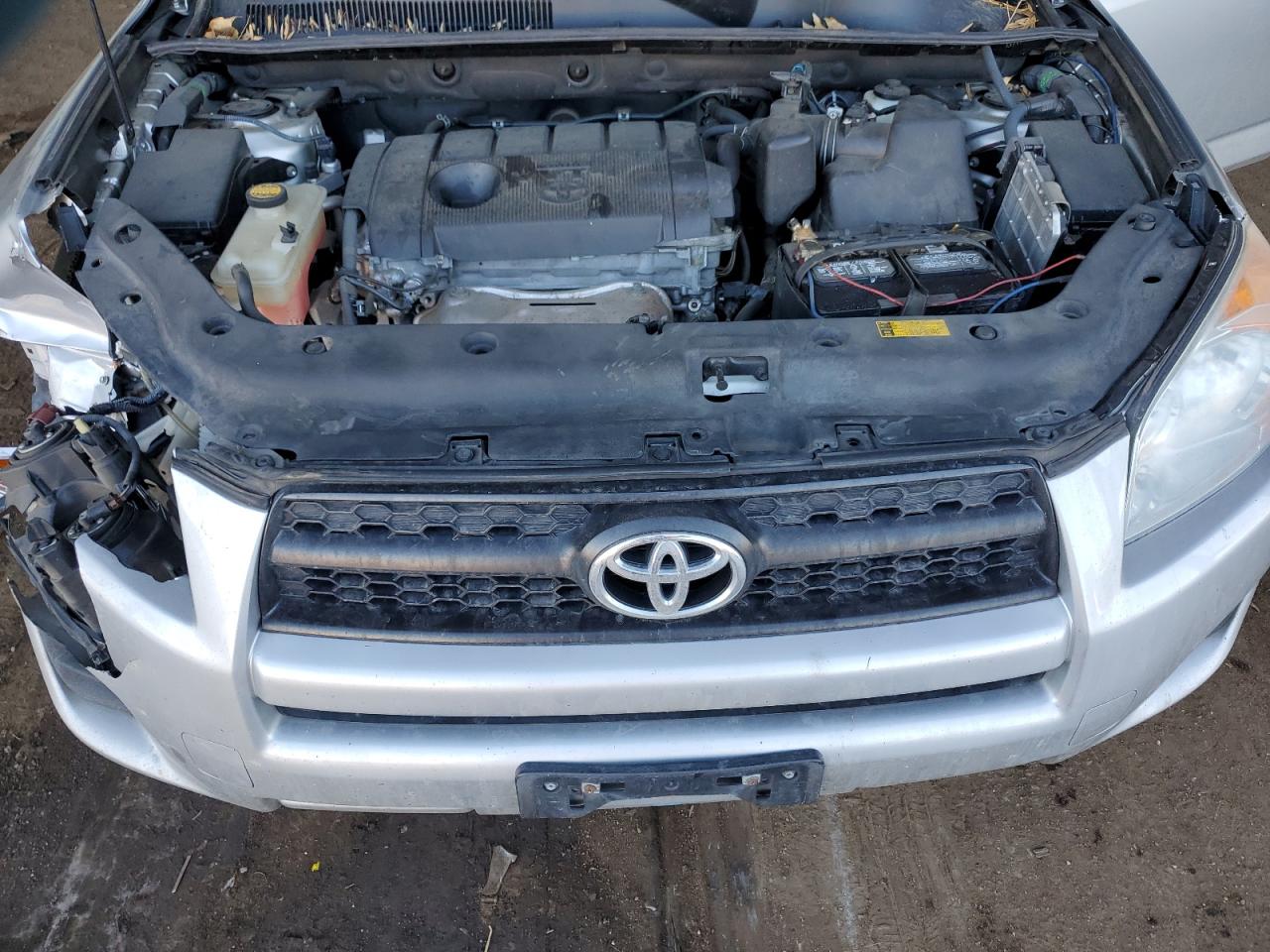 2012 Toyota RAV 4 - Image 12