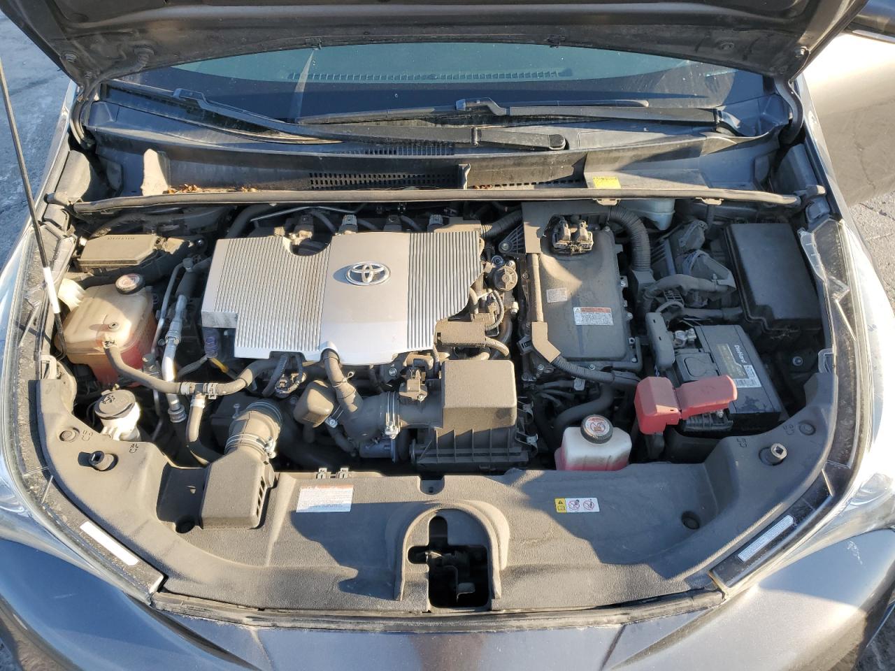 2017 Toyota Prius - Image 11