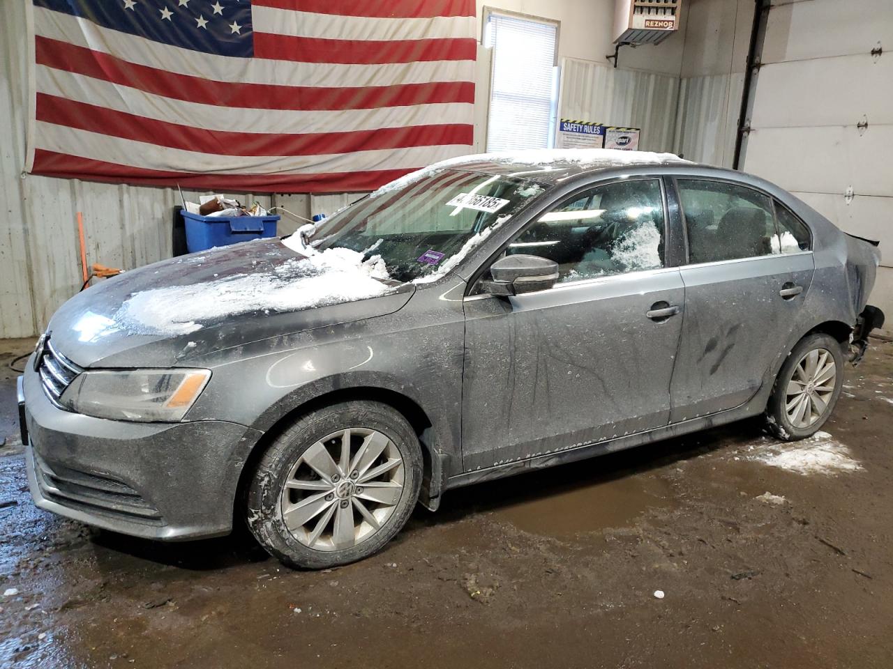 2015 Volkswagen Jetta - Image 1