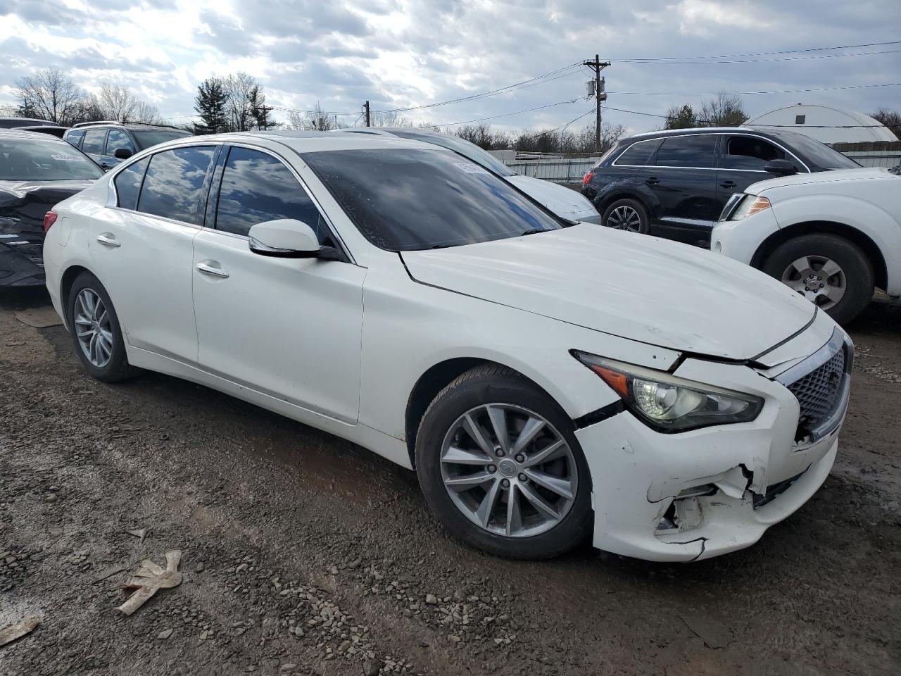 2015 Infiniti Q50 - Image 4