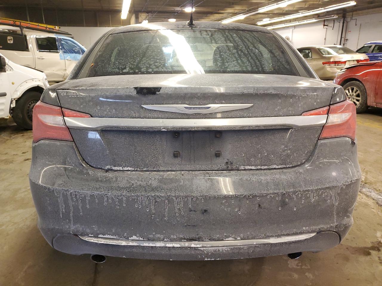 2013 Chrysler 200 - Image 6