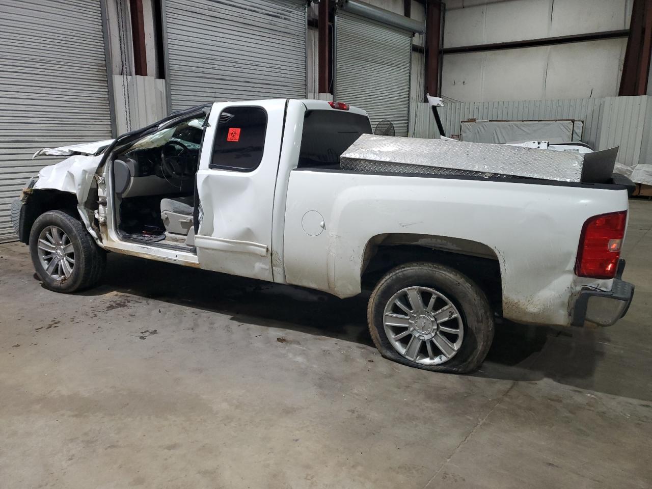 2013 Chevrolet Silverado - Image 2