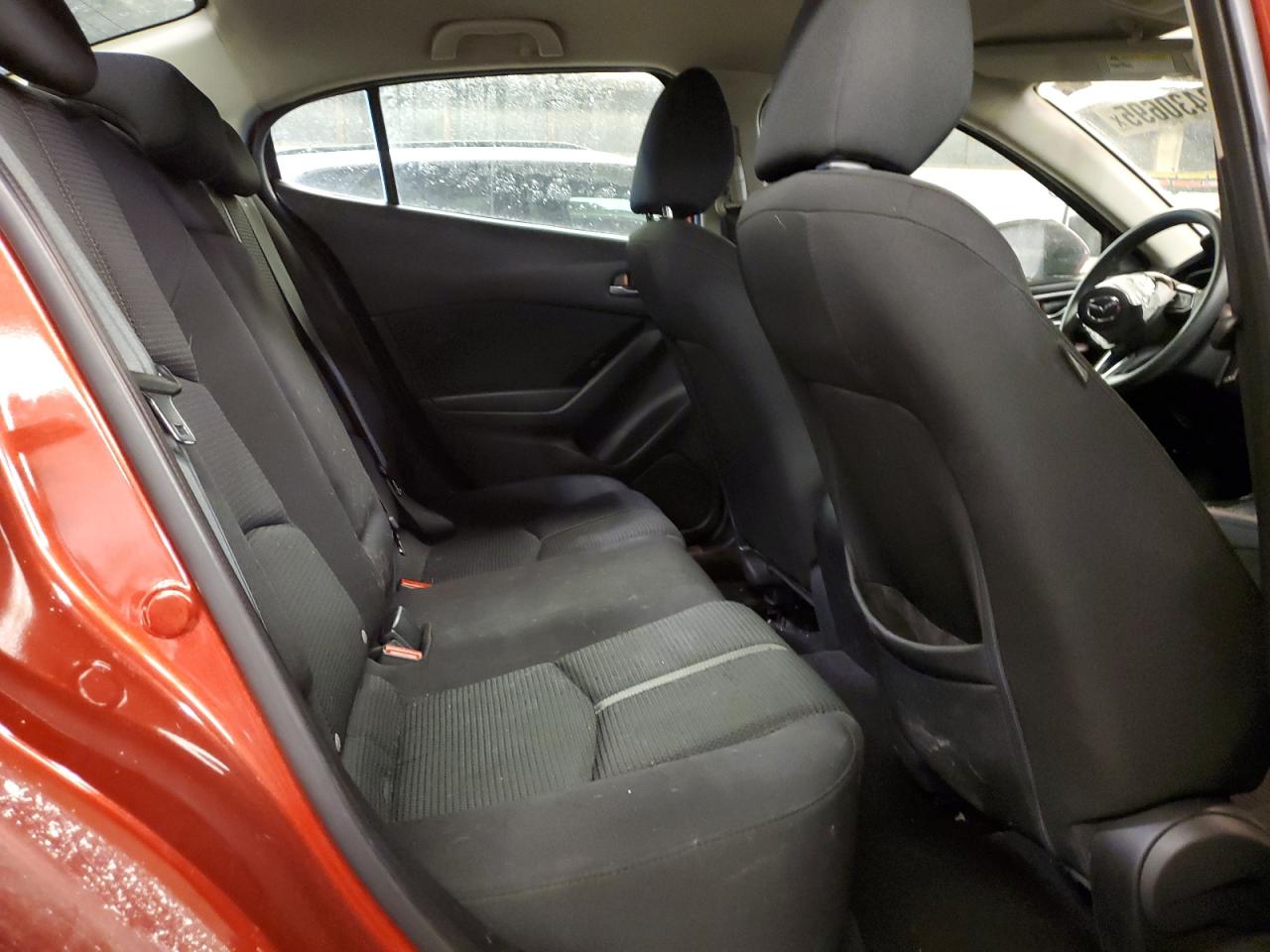 2018 Mazda 3 - Image 11