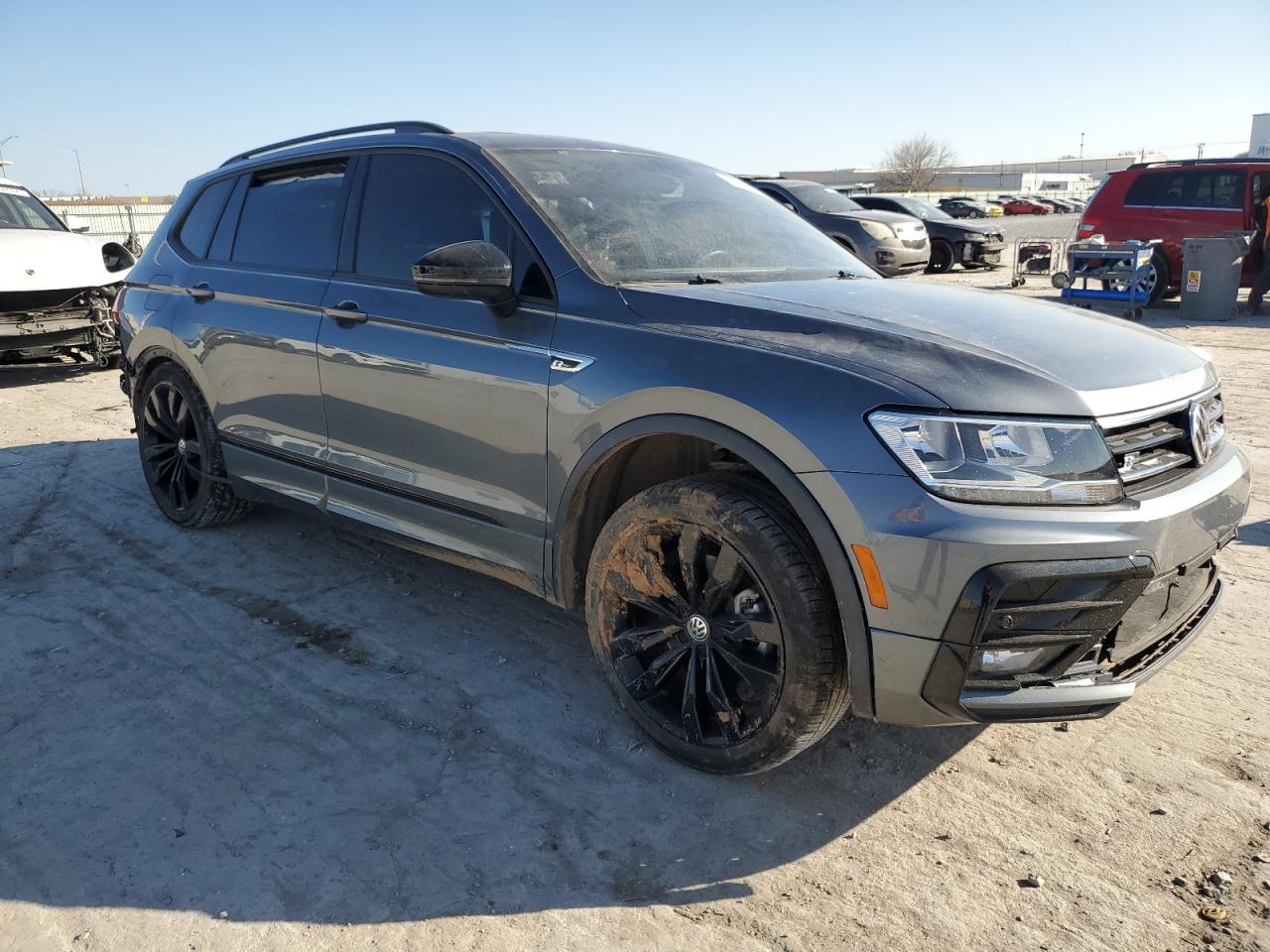 2021 Volkswagen Tiguan - Image 4