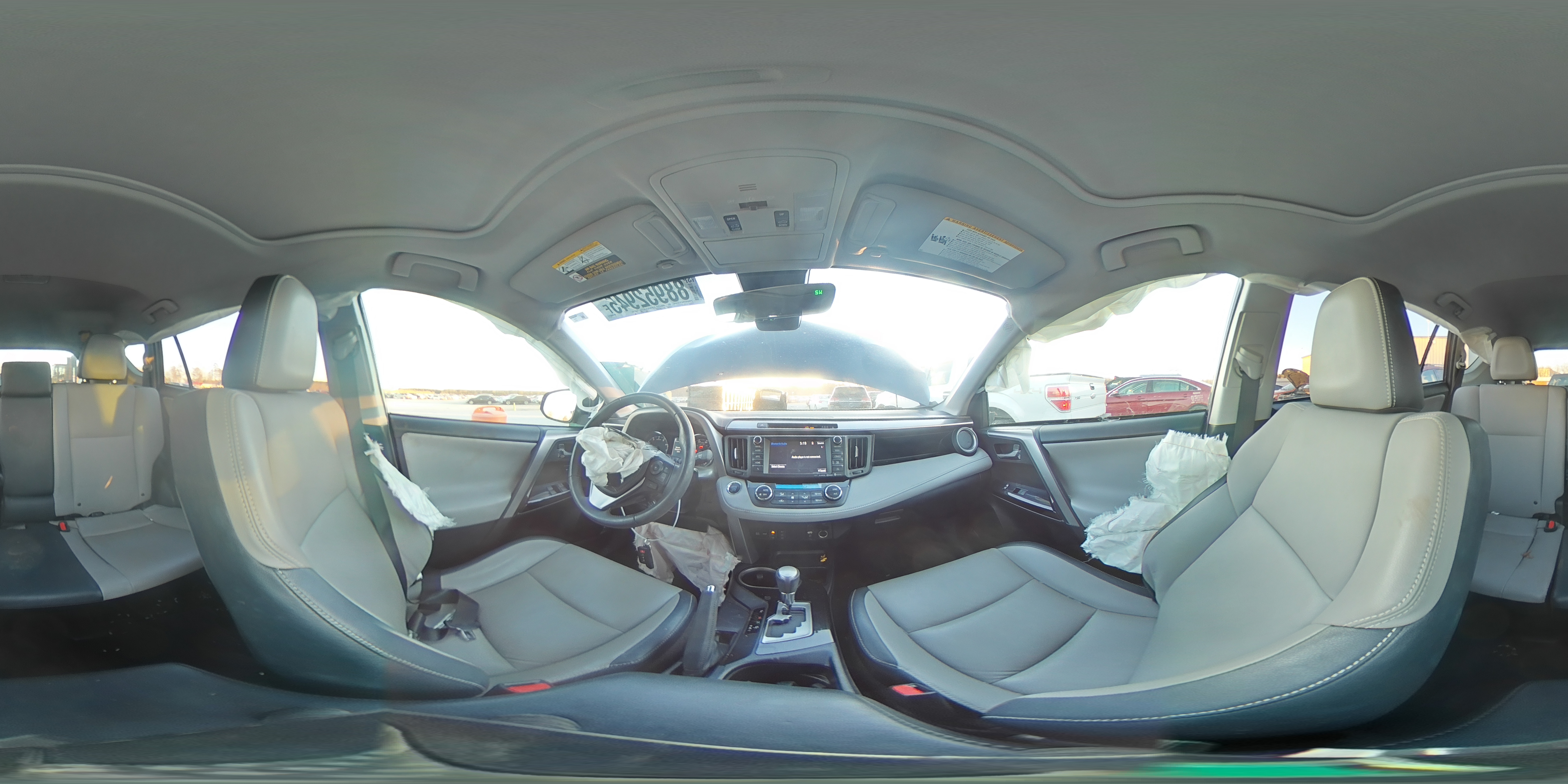 2017 Toyota RAV 4 - Image 14