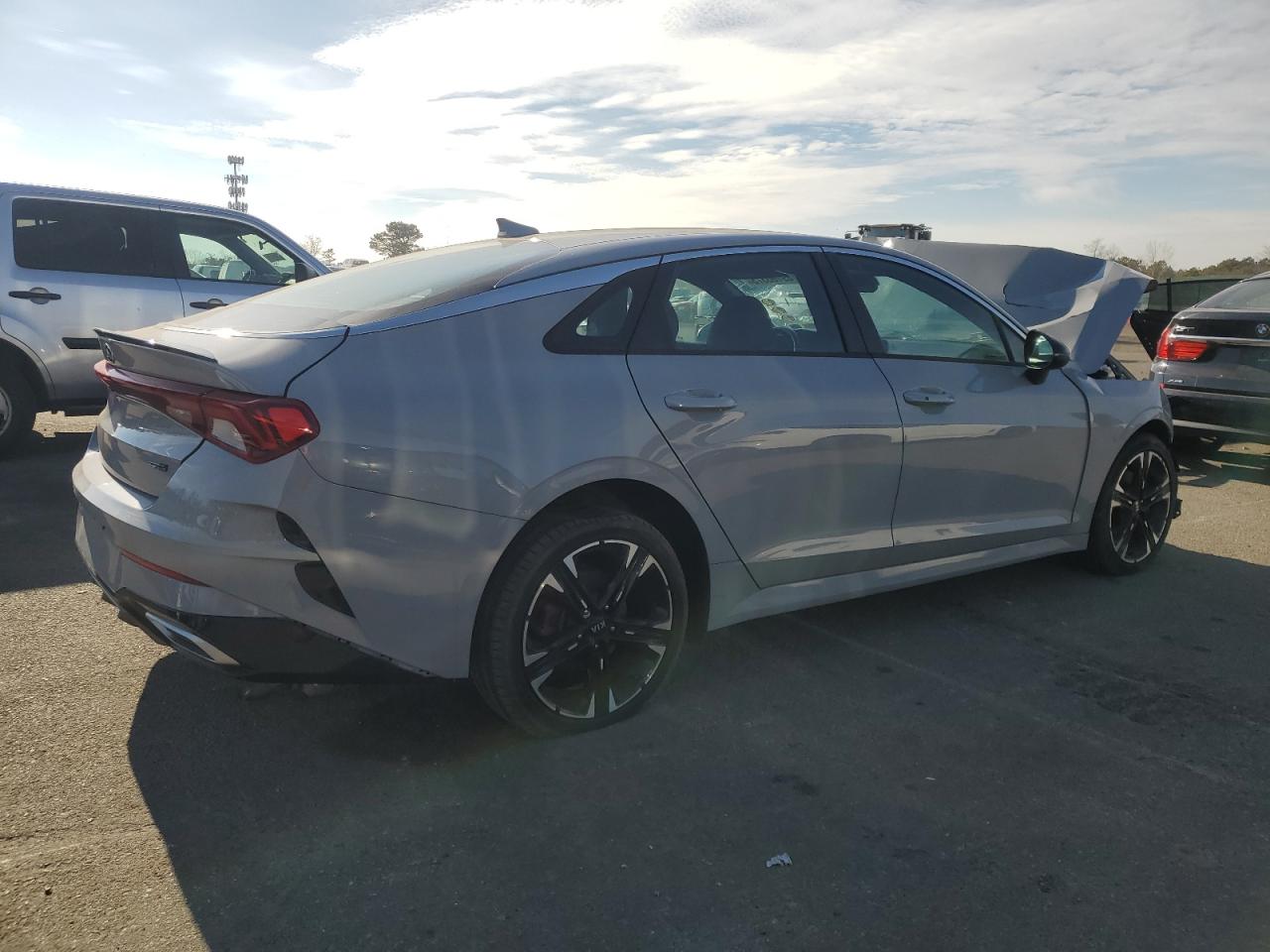 2021 Kia K5 - Image 3